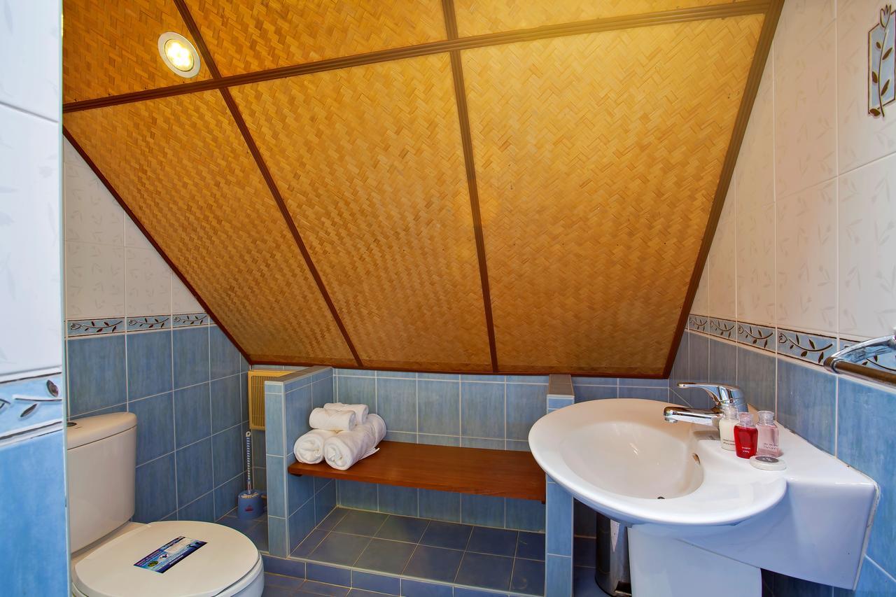Traditional Thai Villa Nikkie In Tropical Nature, 4Br & Pool, Near Rawai Beach Nai Harn Exterior foto